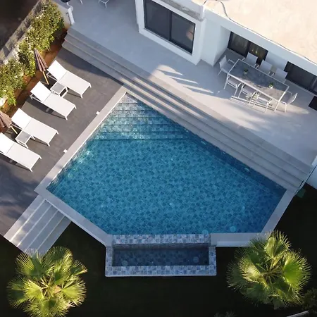 Villa Kyamon Estate Luxury *